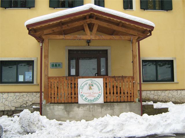 Al Cavaliere - Lorica (CS) - Albergo - Ristorante - gestione familiare - vacanze estive e invernali - escursioni guidate - cucina tipica calabrese - pizza a forno a legna - aperto venerdi e sabato